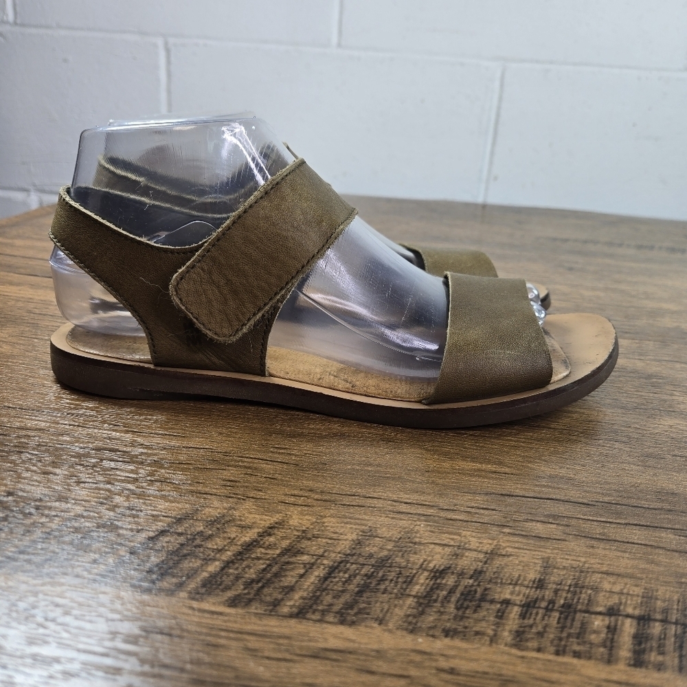 El Naturalista Khaki Green Leather Open Toe Ankle Strap Sandals - Picture 14 of 14